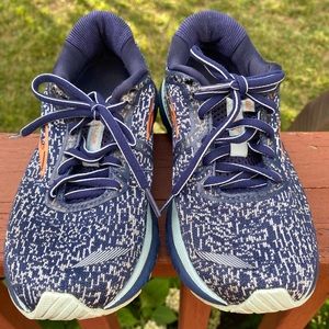 Brooks Adrenaline 20 Shoes